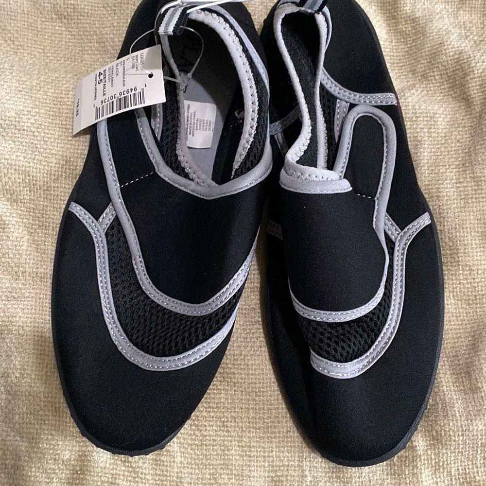 Brand New water shoes